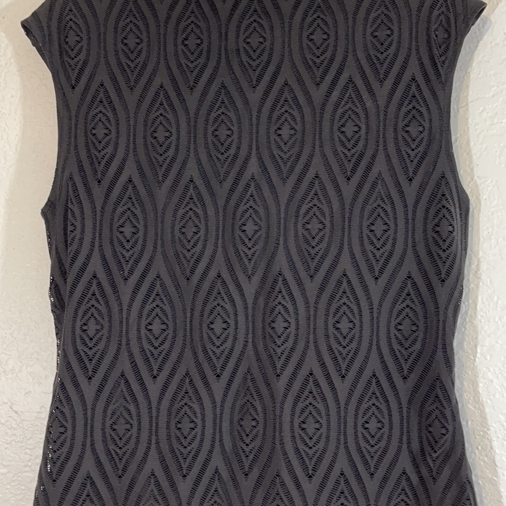RAMPAGE Sexy V-Neck Sleeveless Black Blouse Large - Picture 4 of 6